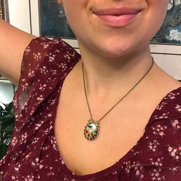 NEW!💙💎🌺FLIRTY GIRLY BIRD NECKLACE🌺💎💙FLORAL - Picture 4 of 8